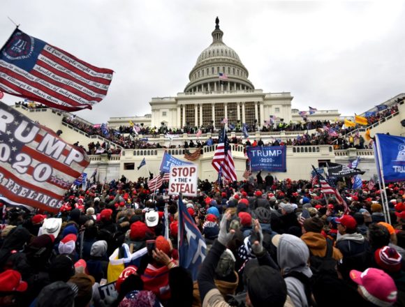 3 Fukuyama y McLuhan: Los Estados Unidos y la destrucción de la identidad nacional por la identidad tribal